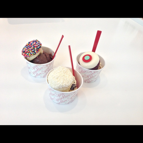 Meet your Posher, Amy - Picture 1 of 1